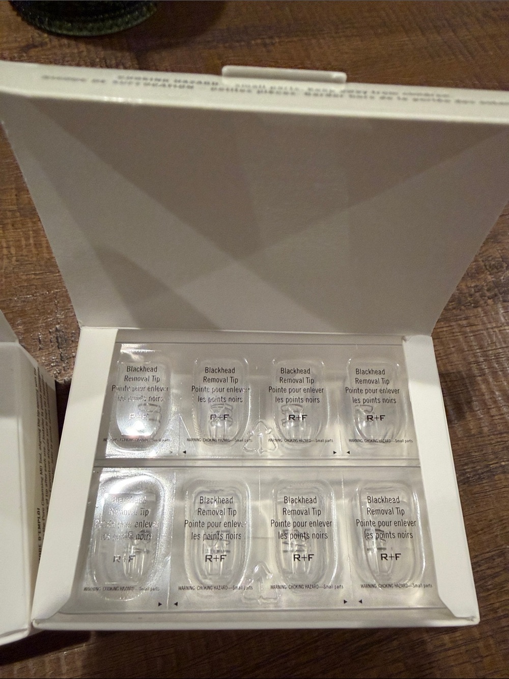 Rodan + Fields White Pore & Blackhead Removal Tips Pack - Picture 3 of 3